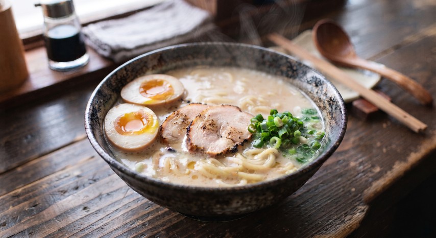 鶏ガラなしでも大丈夫！「鶏白湯ラーメン」